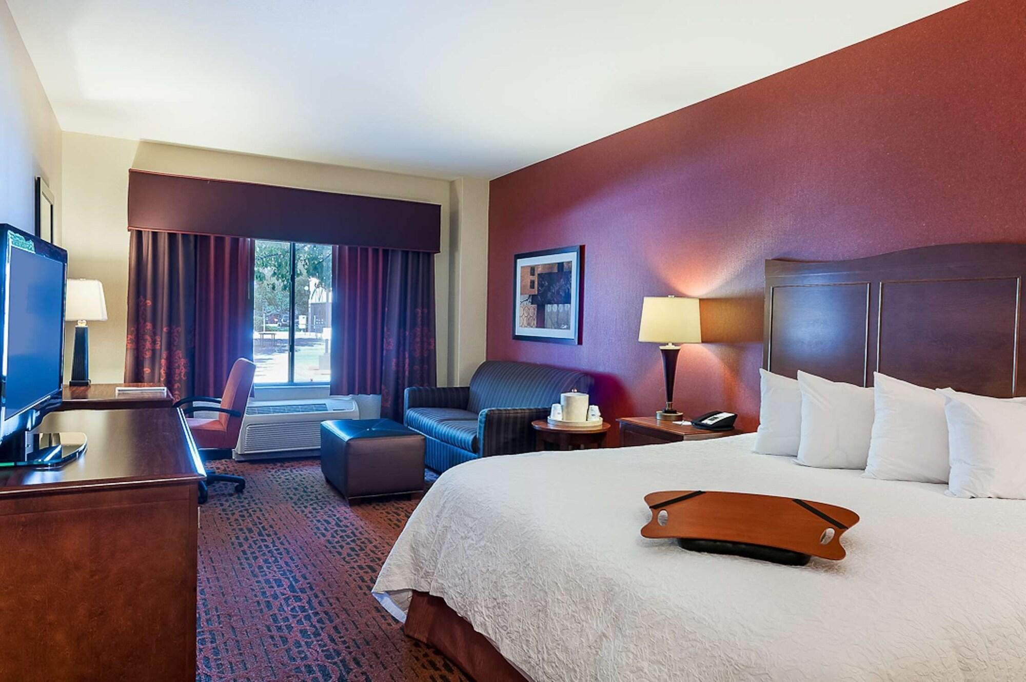 Hampton Inn Fort Collins Bagian luar foto