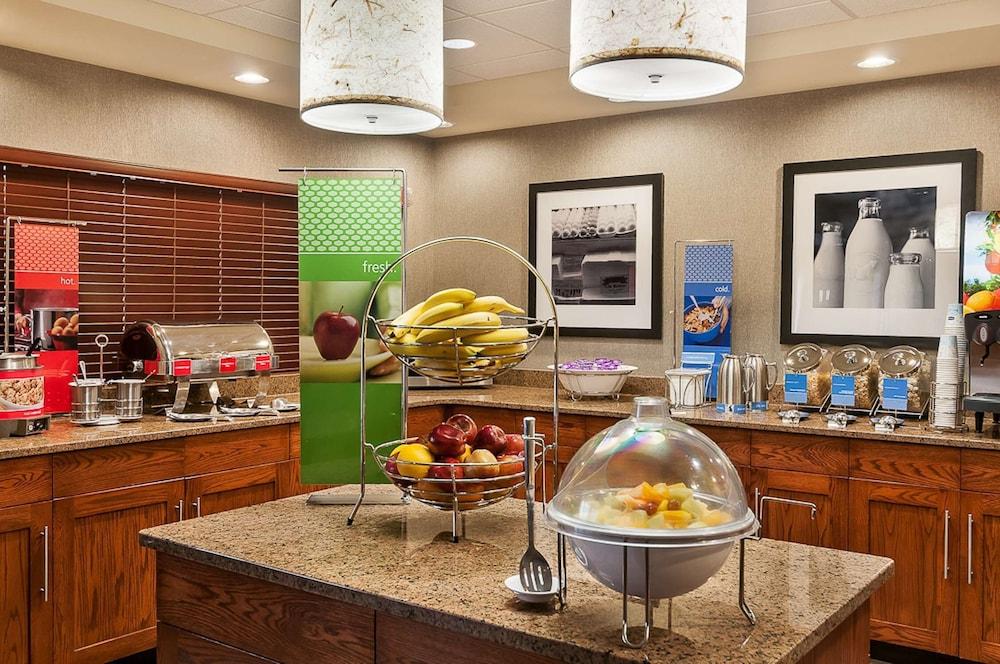 Hampton Inn Fort Collins Bagian luar foto