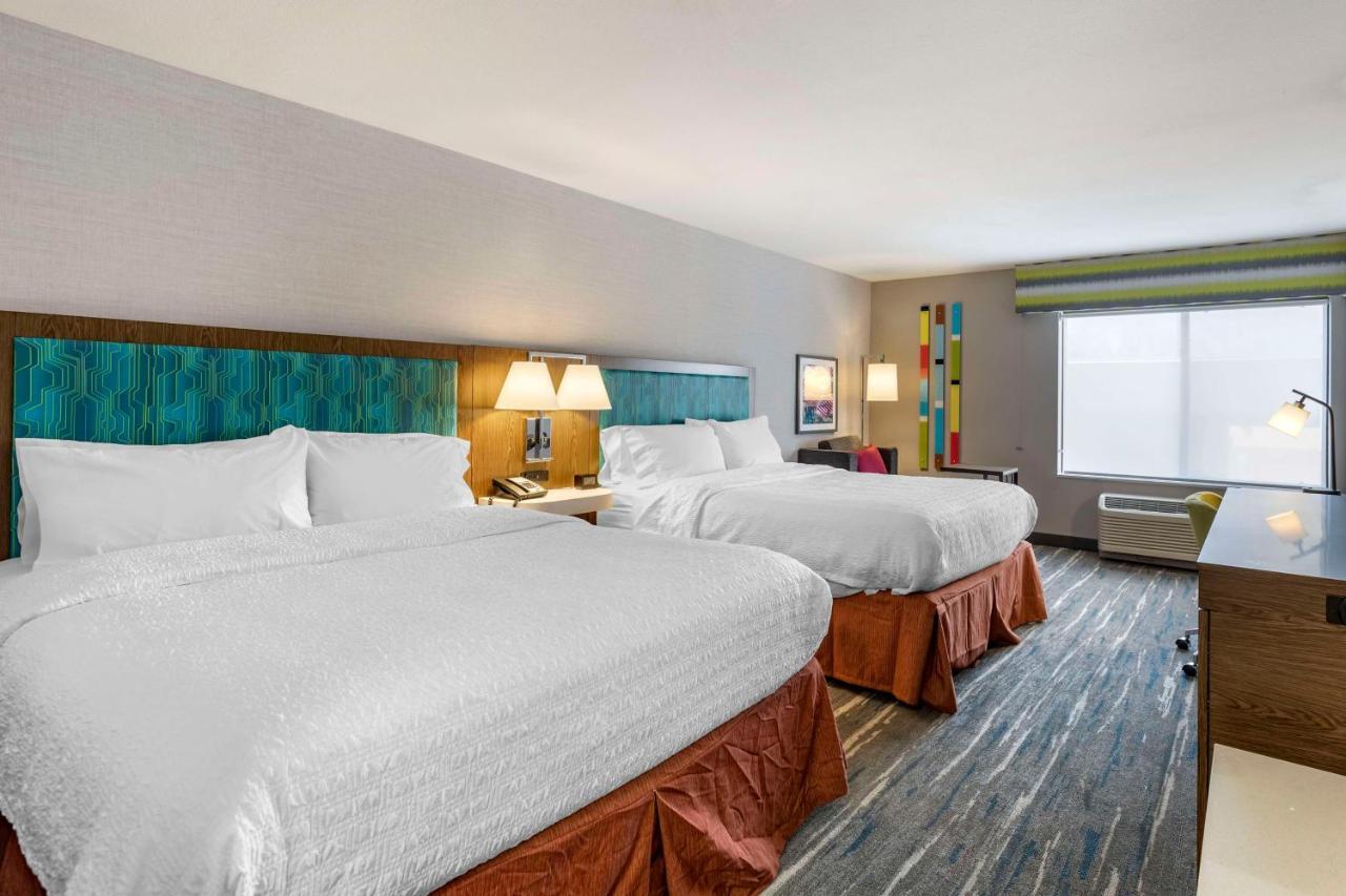 Hampton Inn Fort Collins Bagian luar foto