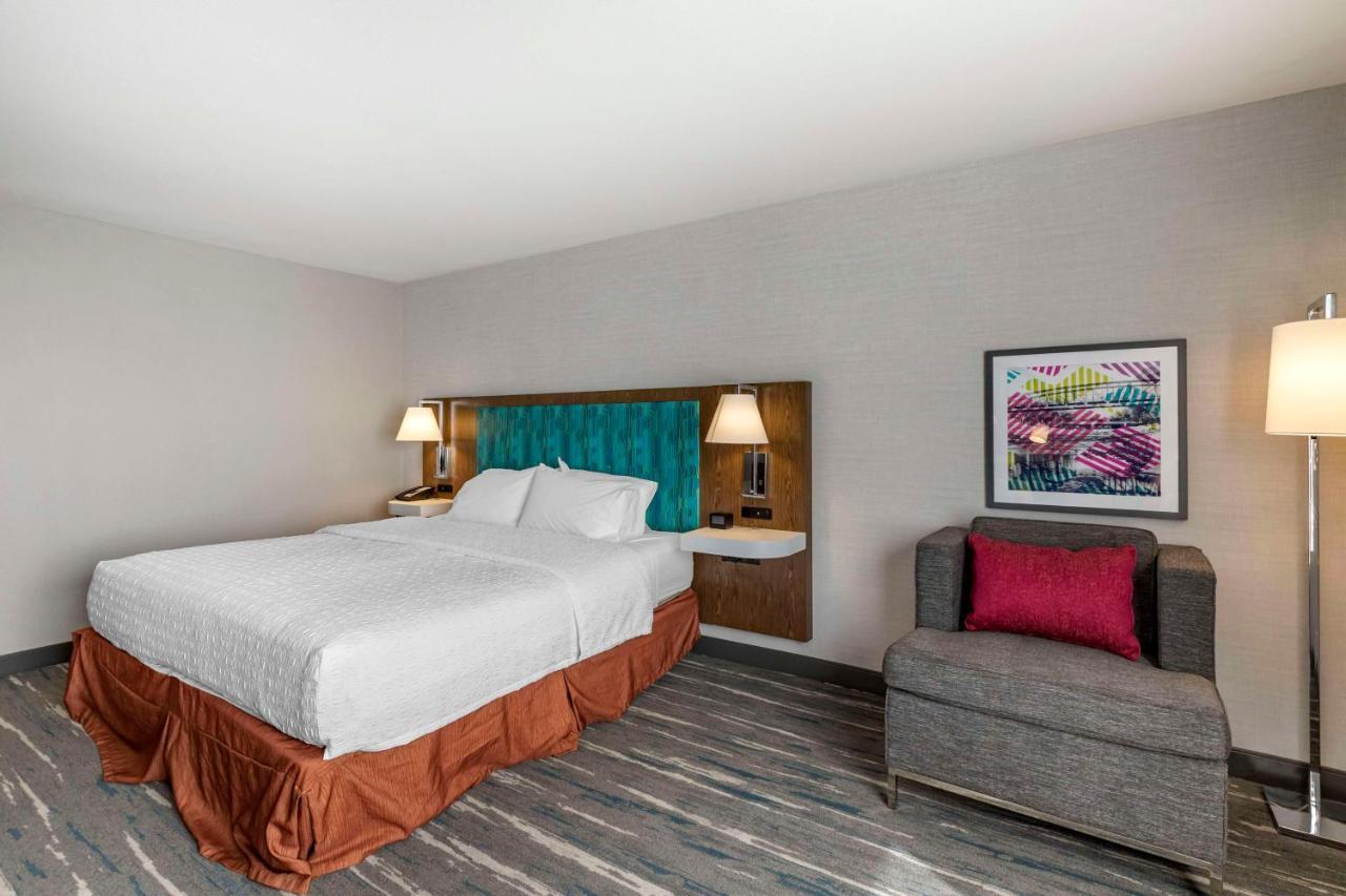 Hampton Inn Fort Collins Bagian luar foto