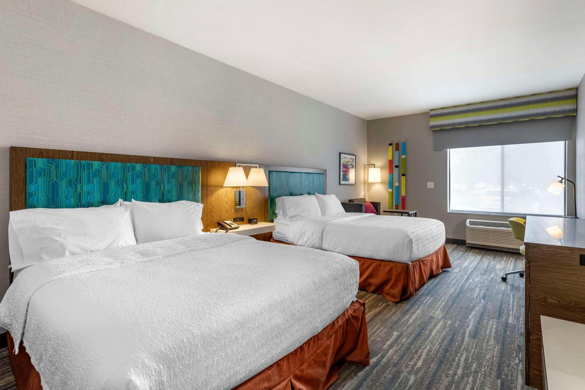 Hampton Inn Fort Collins Bagian luar foto