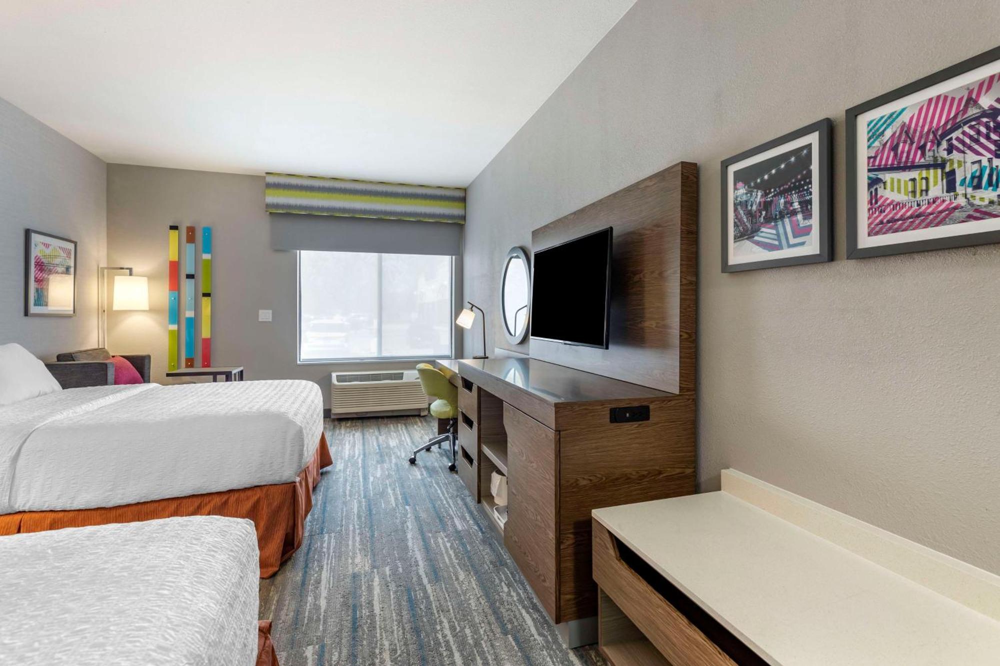 Hampton Inn Fort Collins Bagian luar foto