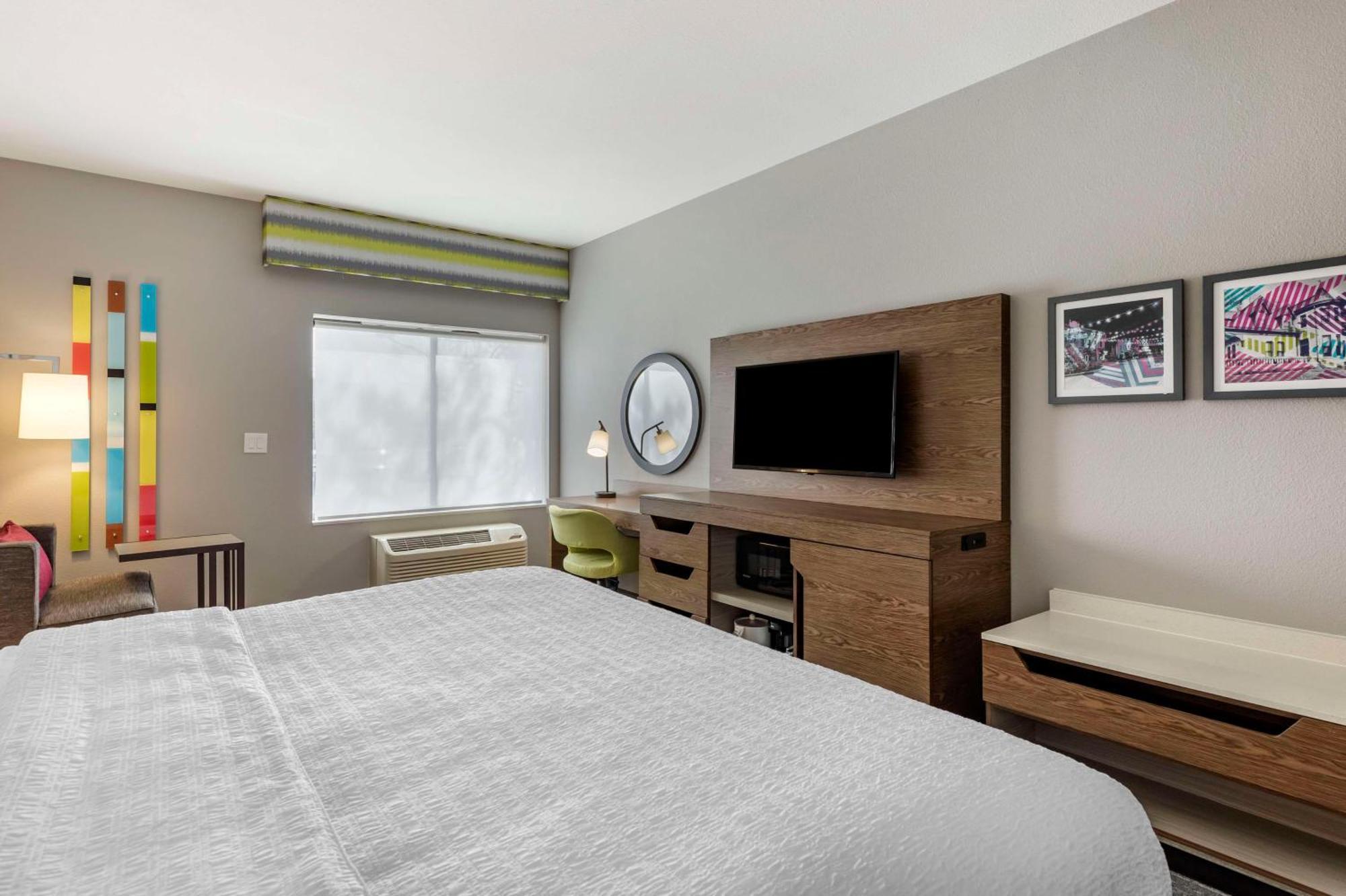 Hampton Inn Fort Collins Bagian luar foto